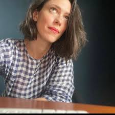 poppy. (@DIsDaughter)