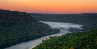 Use our easy lodging search to find exactly the type of accommodation you are looking for at the right price. Tn River Gorge Sunset Paddle Trgt