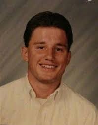 Derek Rayburn's Instagram, Twitter & Facebook