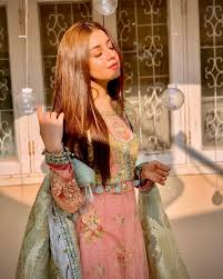 Hati hati ost sha dan shah (astro ria & ria hd) composer : Sha Dan Shah Drama Drama Sha Dan Shah Astro Myinfotaip Drama Siri Popular Sha Dan Shah Kembali Untuk Telefilem Raya Berjudul Sha Shah Syawal Lazy