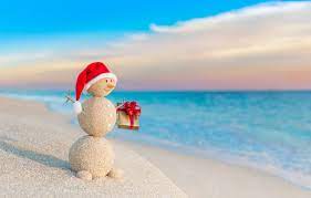 100,000+ best christmas background photos · 100% free download · pexels stock photos. Wallpaper Sand Sea Beach New Year Christmas Snowman Happy Christmas Beach Sea Sand New Year Merry Christmas Xmas Snowman Decoration Images For Desktop Section Novyj God Download