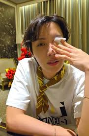 Analysis of Smiley's character in a TV show