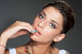 Eliana Dide Official