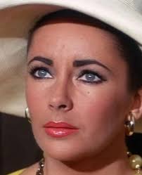 I LOVE THE SPARKLING OF THESE EYES!!!