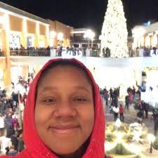 Danielle Shelbourne, JD (@DaniJShelbourne)