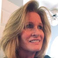 Debra Lonergan's Instagram, Twitter & Facebook