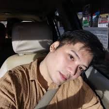 1 MONTH TO GO!🌙⚡ Davao, are you ready to own the midnight?🌙 Gear up, race  the night, and be part of the HOKA Midnight Run Asia presented by GOMO  experience. 🏃‍♂️🌃 Don't