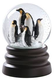 Penguin Snow Globe At What On Earth Ch6643 Snow Globes Christmas Snow Globes Musical Snow Globes