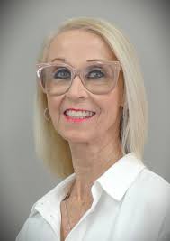 Debra Dempsey's Instagram, Twitter & Facebook