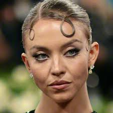 Sydney Edelstein Houstons Restaurant Managetext=original Sound  Eliaseverettetext=anybody Whos Ever Worked Atits Not