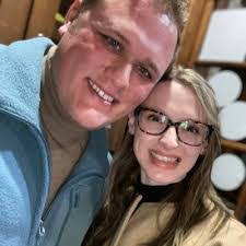 Bailey Farley's Instagram, Twitter & Facebook