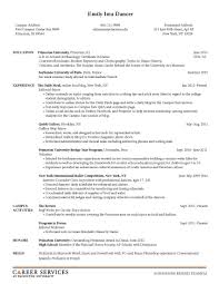 admissions counselor resume objective