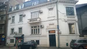 Cere si ti se va da | radupopescublog. Ermetice Anticariatul FÄrÄ UsÄ Din Strada Batistei Nu CÄuta Intrarea Doar Bate Si Å£i Se Va Deschide Infoinsider Ro