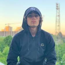 Blessed by worldwide travel with my loving family. Goncalo Esteves Goncaloesteve22 Twitter