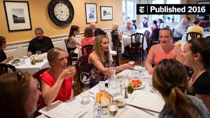 Restaurants Where the Italian Family Tradition Endures