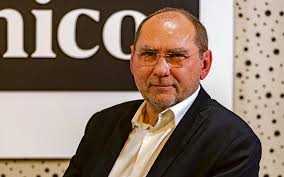 Victor Reis: "Transformar o Estado numa agência imobiliária é um desastre".  Veja a entrevista ao ex-presidente do IHRU