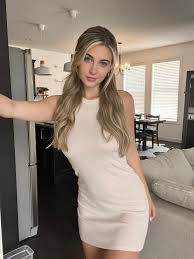 Riley Wood - Free pics, galleries & more at Babepedia