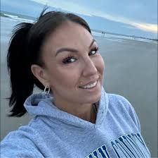 Often times in law enforcement we say to ourselves “you just can't make  this stuff up” and this case is without question one of those cases!! Last  week, Deputy Justin Shannon arrested