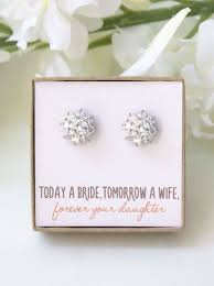 Lovely Gift For Bride On Wedding Day From Bridesmaid Gifts For Wedding Party Bride Gifts Wedding Day Gifts