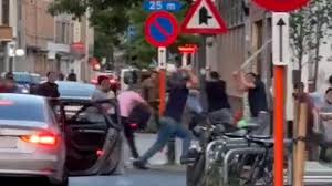 Zware vechtpartij met stokken en koevoet op straat in Gent: 29-jarige man  in levensgevaar, vier twintigers gearresteerd