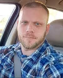 Zachary Gooding's Instagram, Twitter & Facebook