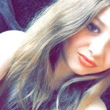 Holly Caswell (hollycaswell123)