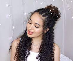 Curlyhairstyles Curly Hairstyles White Girl Curly Hair Styles Natural Curls Hairstyles Curly Prom Hair