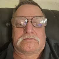 Raul Irizarry's Instagram, Twitter & Facebook