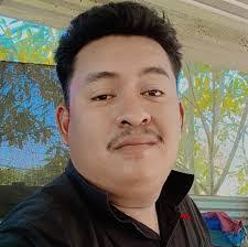 Dana Samuels's Instagram, Twitter & Facebook