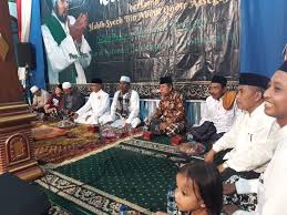 Check spelling or type a new query. Sertu Suparno Hadiri Pengajian Akbar Nuzulul Qur An Oleh Habib Syech Bin Abdul Qodir Assegaf Mutiaraindotv