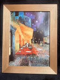 6 Incredible Thrifted Items You Can Diy With Spray Paint To Create An Art Gallery Wall Vangogh Art Gallery Wall Art Art Gallery