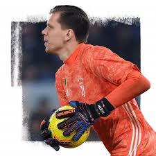 Football statistics of wojciech szczęsny including club and national team history. The New Glove Reusch Of Wojciech Szczesny On The Account Instagram Of Reuschgoalkeeping Spotern