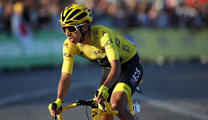 Golpe de egan bernal en giro de italia. Egan Bernal Estudios Cuando Egan Bernal Dejo De Ser Ciclista Para Ser Periodista Deportes Caracol Radio