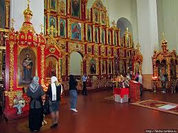 Пантелеймона було короткочасним, він прийняв мученицьку смерть, будучи ще зовсім юним. Sobor Sv Pantelejmona V Parke Feofaniya Svyato Pantelejmonovskij Sobor