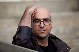 IX — O último conto policial: Valter Hugo Mãe e uma sátira como história de  detectives