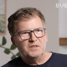 hierundjetzt #achtsamkeit #mindfulness #coaching #meditation #newwork  #innerwork #selbstführung #innererkompass #führung #mindfulleadership  #leadership #speaker #autor #gründer #coach #podcaster…