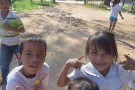 カンボジア バサックスラムの元気な子どもたち アジアの子供たち 孤児院 生活