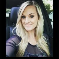 Kelli Brennan's Instagram, Twitter & Facebook