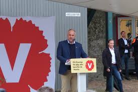 Dessa är indelade i 25 partidistrikt. Vi Ar Det Enda Vansterpartiet Rt Forum