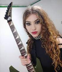 Heavy metal (female band) страна: 56 Sonia Anubis Nusselder Ideen Gitarre Girls Thrasher