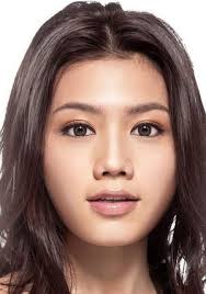 Chrissie Chau (周秀娜)