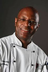 Restaurant owner or foodie with a story to tell?