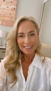 9 Reasons Why You should join This ⭐Speakers Club⭐ 1. Great Communicators  practice lifelong. It's just like golf. We continually PRACTICE. This  practice prepares us for the ordinary and extraordinary Performances  Entrepreneurs