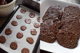 Fudgy cookies & cream brownies with the best oreo flavor. Resepi Brownies Bites