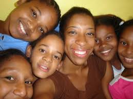 This week, we would like to highlight Leah Goodridge, an accomplished  alumna who received the Gilman Scholarship in 2003 to study literature at  the University of Oxford in London. Read more about