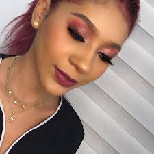 CLASES DE MAQUILLAJE GRATIS 📌