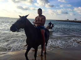 Duli yang teramat mulia paduka seri pengiran muda abdul mateen atau yang lebih populer di kalangan orang awam dengan. Pengiran Muda Abdul Mateen Putera Charming Dambaan Ramai