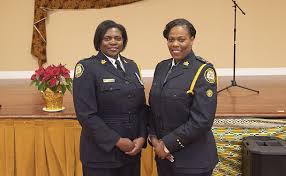 Read all news including political news, current affairs and news headlines online on toronto police today. Toronto Police Insp Sonia Thomas Retires Blue Line