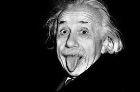 A quarter of the swiss franc (27 us cents, 23 euro cents), the miniature coin is only 2.96 millimeters (0.1 inches) in diameter and weighs only 0.063. Switzerland Puts Einstein On World S Smallest Gold Coin Vestnik Kavkaza