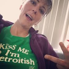 Deana Ryan's Instagram, Twitter & Facebook